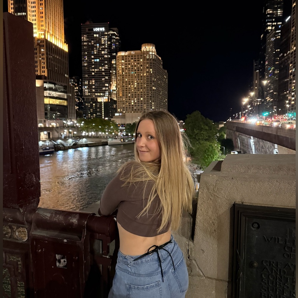 Meet your Posher, Maegan